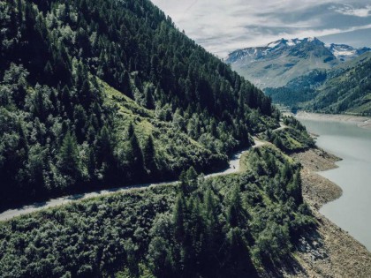 公路并非激情釋放之處、挑戰(zhàn)極限應(yīng)留待賽道上：跑山篇