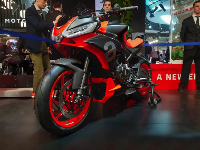 點(diǎn)擊進(jìn)入看圖評(píng)論