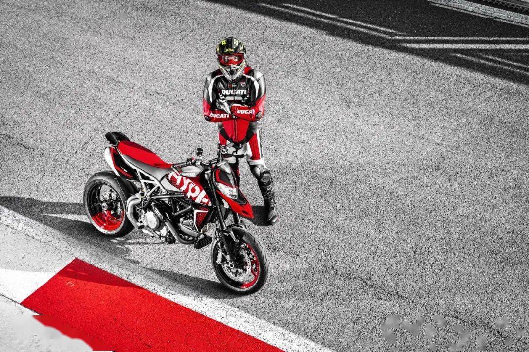 點擊進入看圖評論