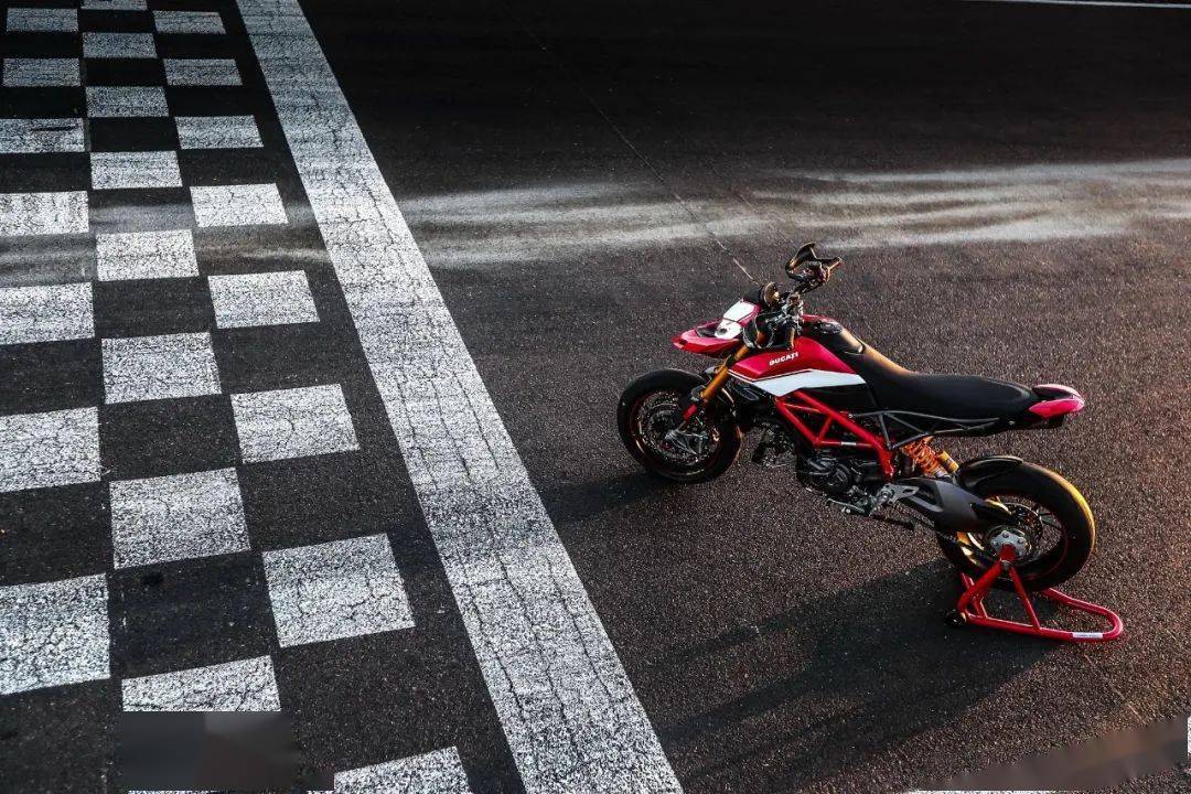 點擊進入看圖評論