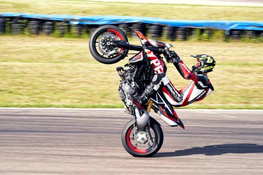 點擊進入看圖評論