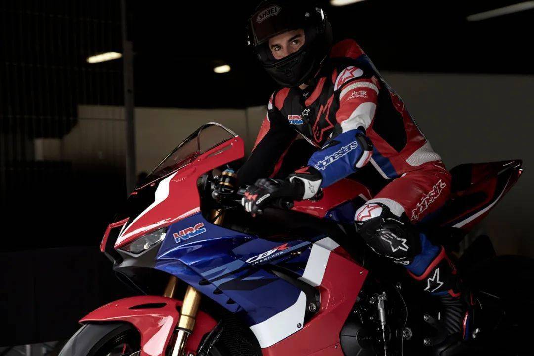 點擊進入看圖評論