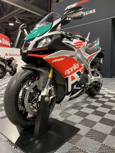 點(diǎn)擊進(jìn)入看圖評(píng)論