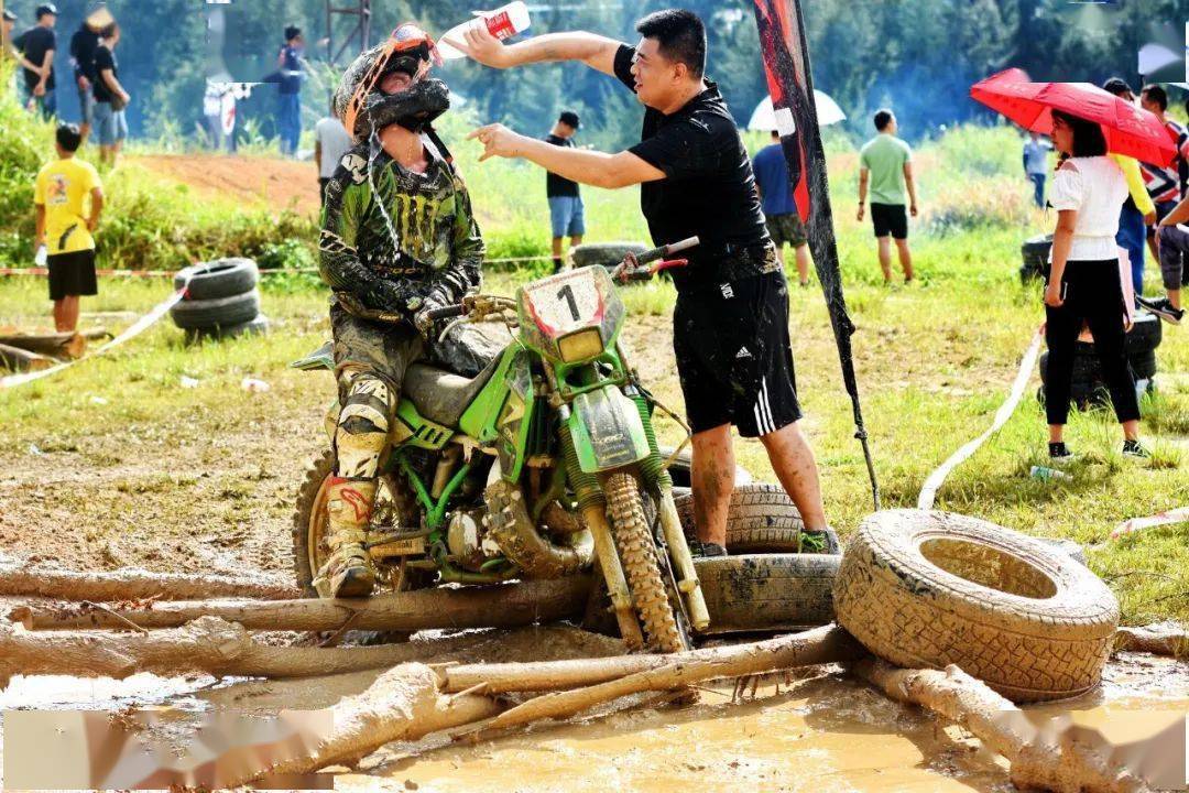 點(diǎn)擊進(jìn)入看圖評(píng)論