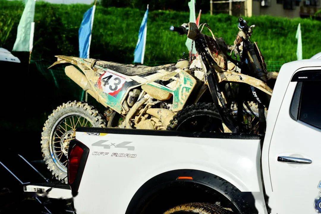 點(diǎn)擊進(jìn)入看圖評(píng)論