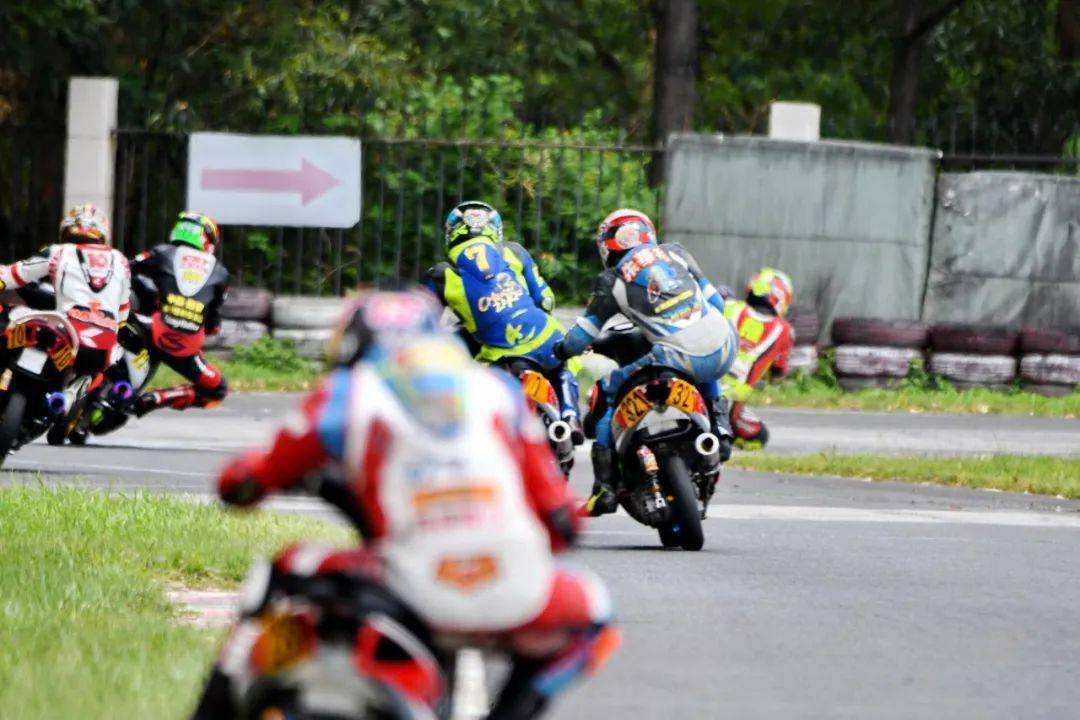 點擊進入看圖評論