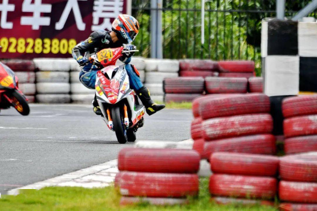 點擊進入看圖評論