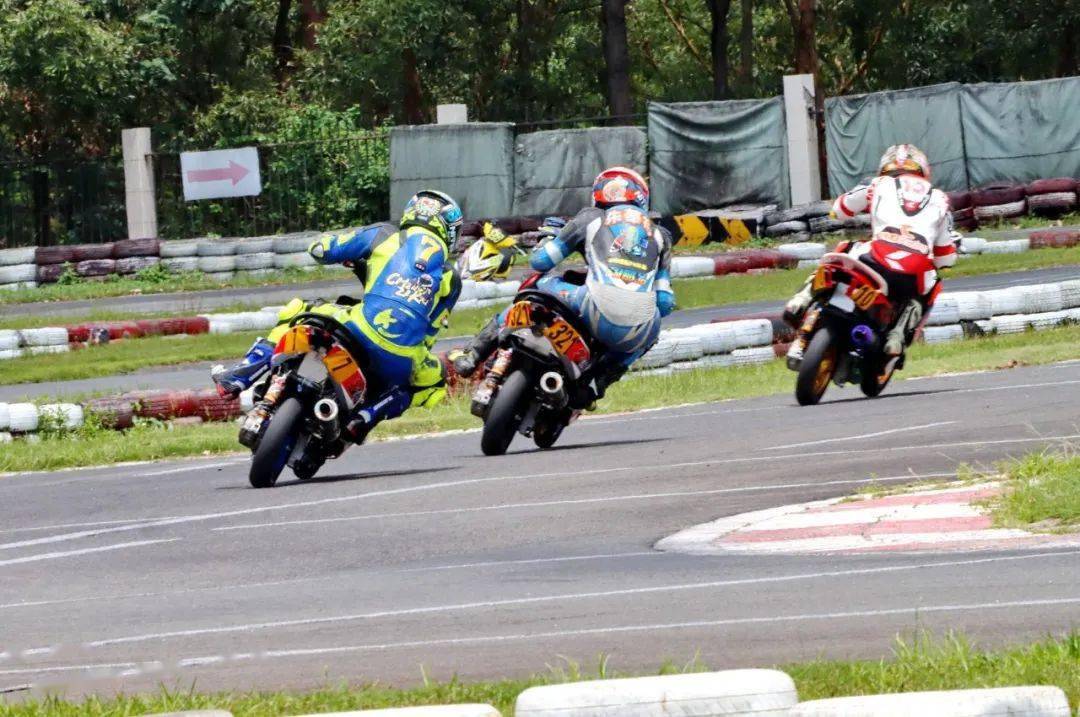 點擊進入看圖評論