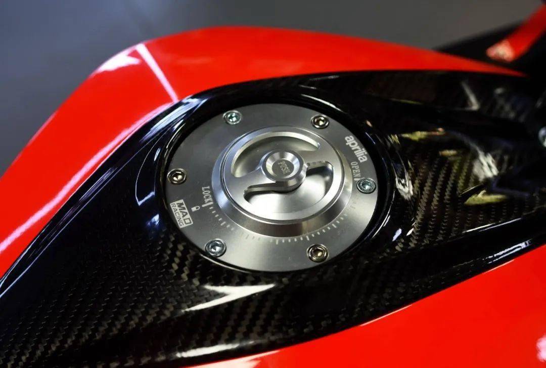 點擊進(jìn)入看圖評論