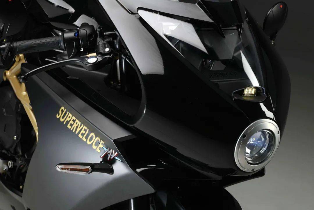 點(diǎn)擊進(jìn)入看圖評論