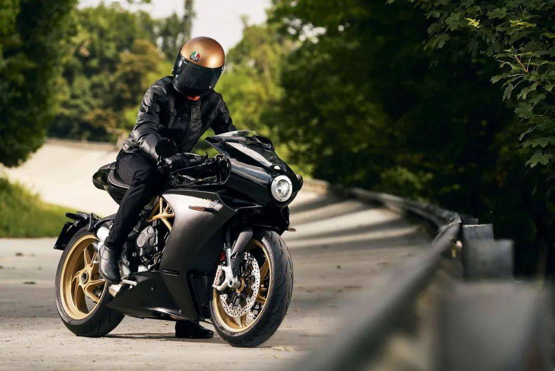 點(diǎn)擊進(jìn)入看圖評論