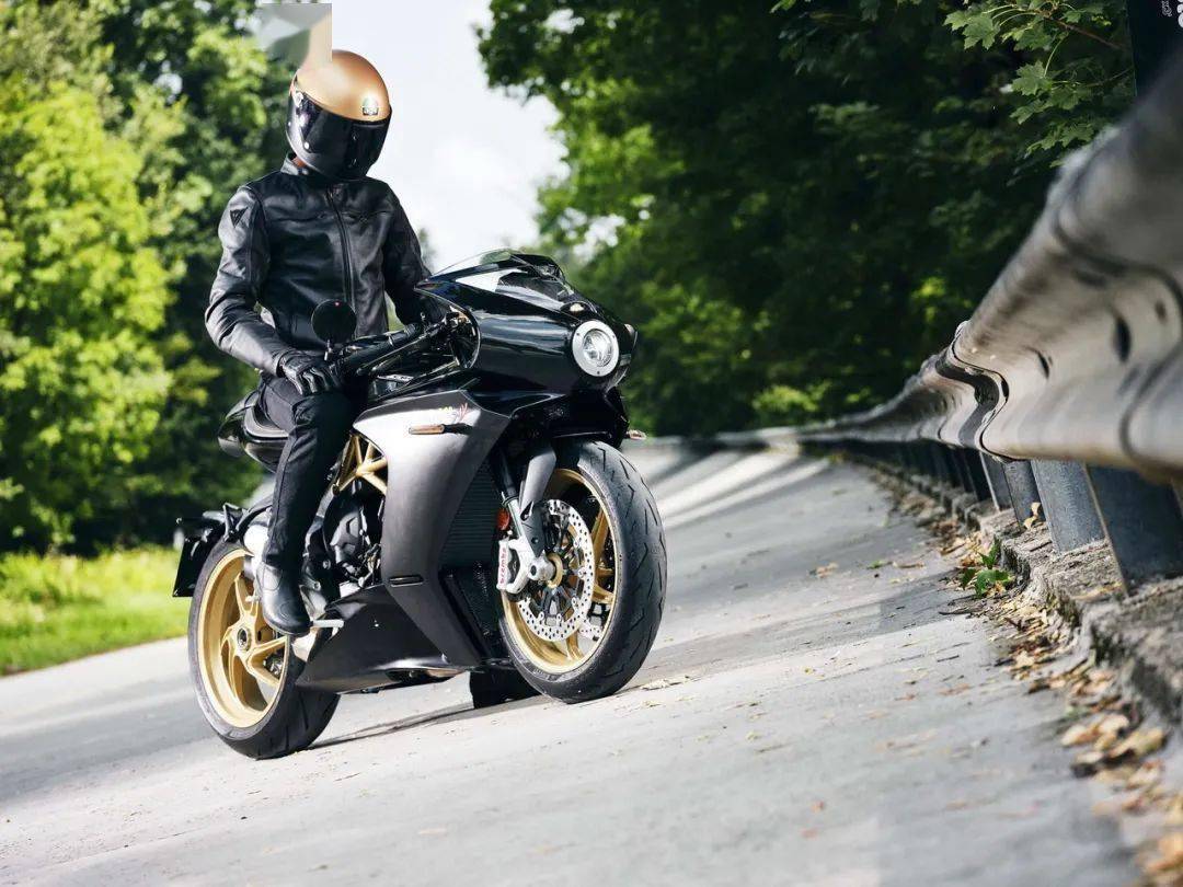 點(diǎn)擊進(jìn)入看圖評論