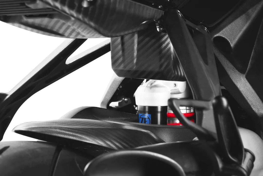 點(diǎn)擊進(jìn)入看圖評論