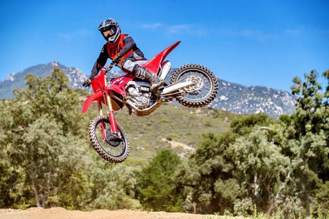 點(diǎn)擊進(jìn)入看圖評(píng)論