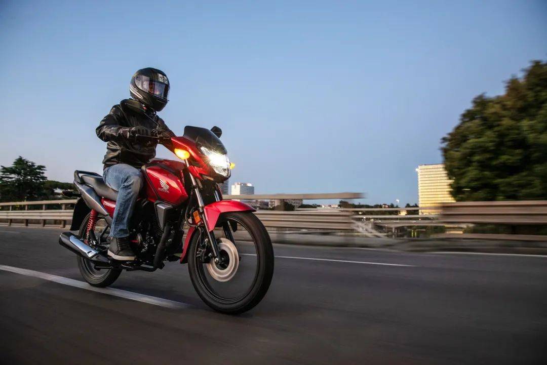 點擊進入看圖評論