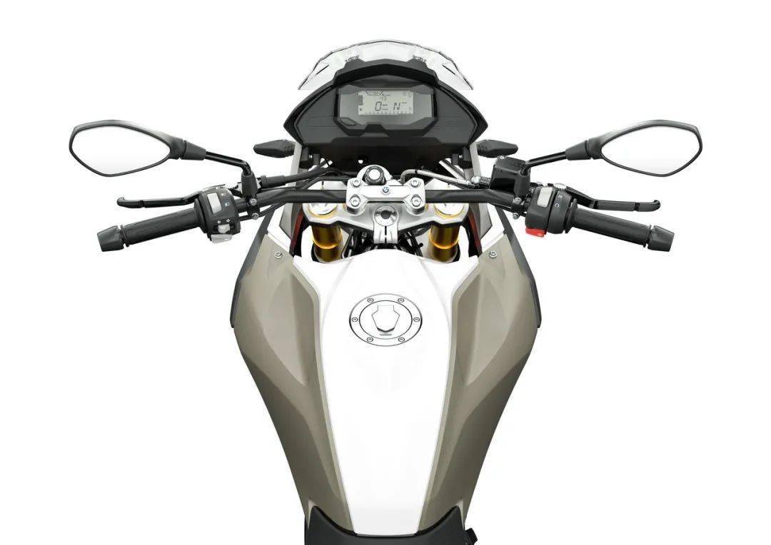 點(diǎn)擊進(jìn)入看圖評(píng)論