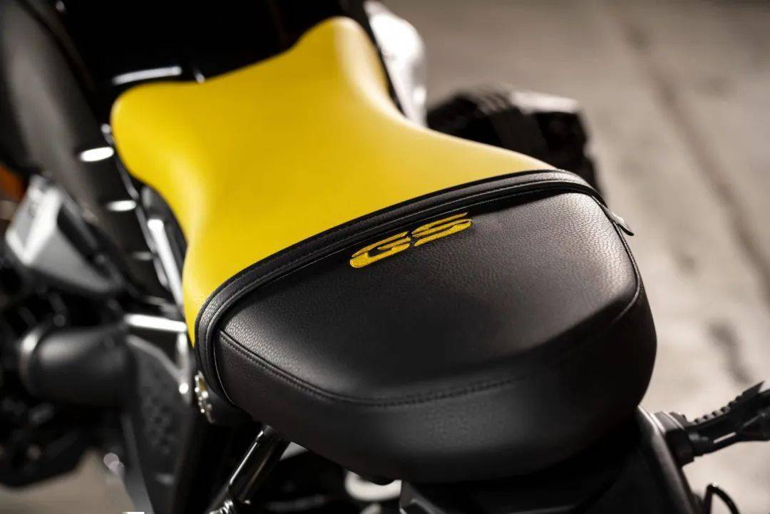 點擊進(jìn)入看圖評論