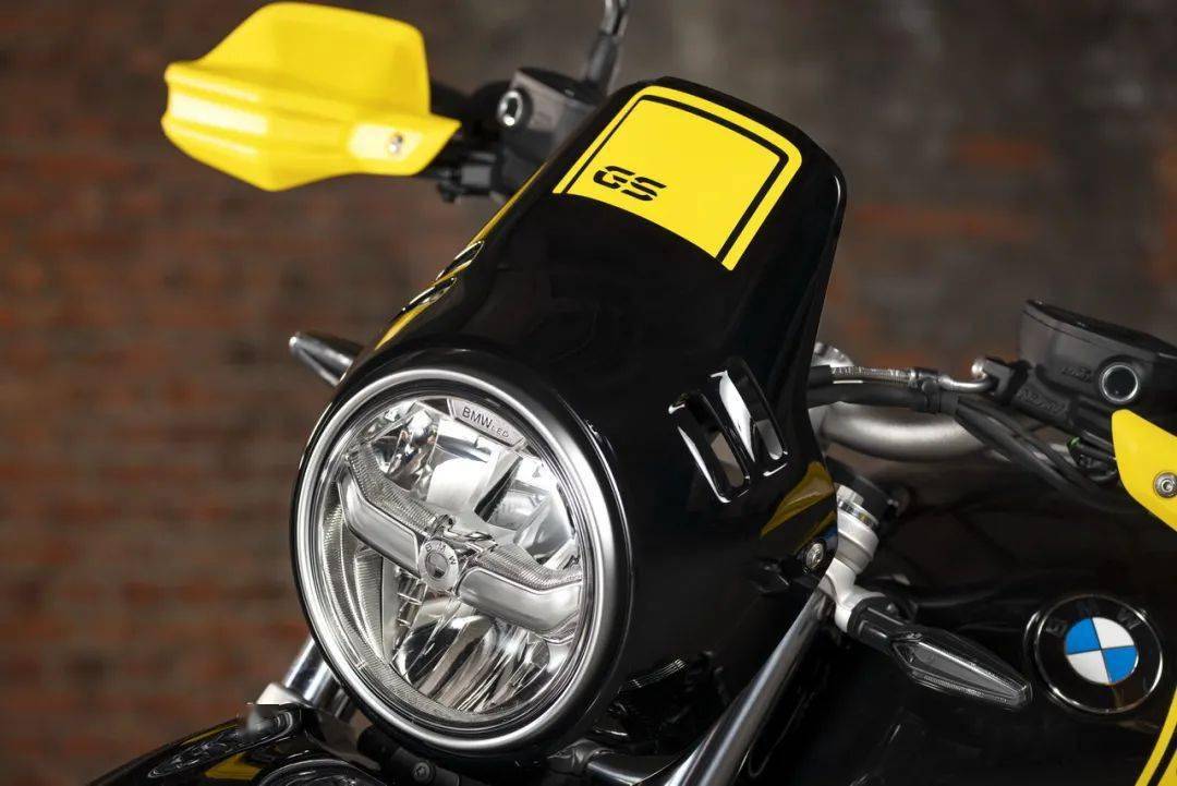 點擊進(jìn)入看圖評論