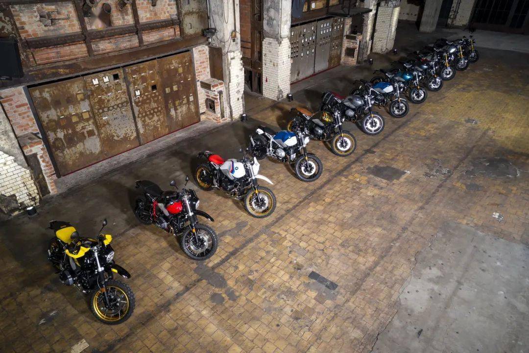 點擊進(jìn)入看圖評論