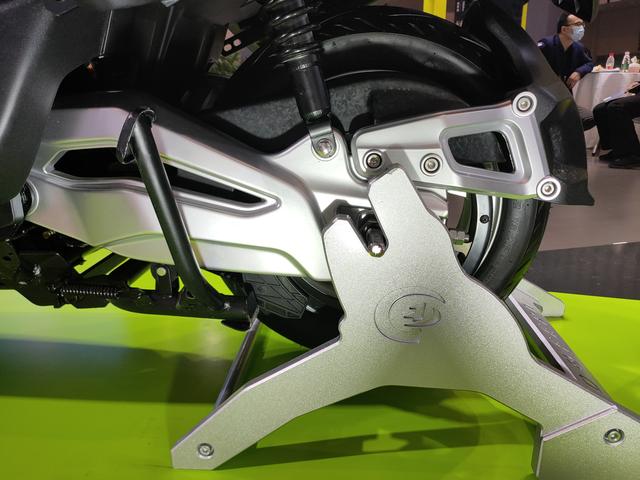 點(diǎn)擊進(jìn)入看圖評(píng)論