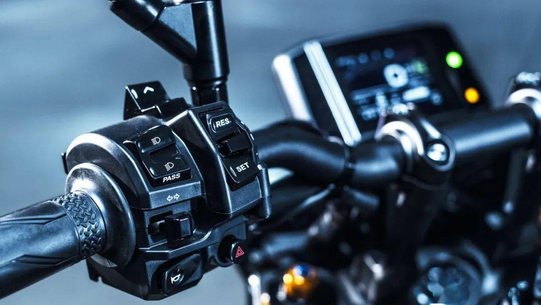 點(diǎn)擊進(jìn)入看圖評(píng)論