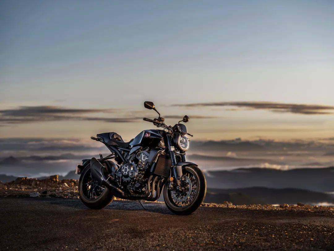 點(diǎn)擊進(jìn)入看圖評論