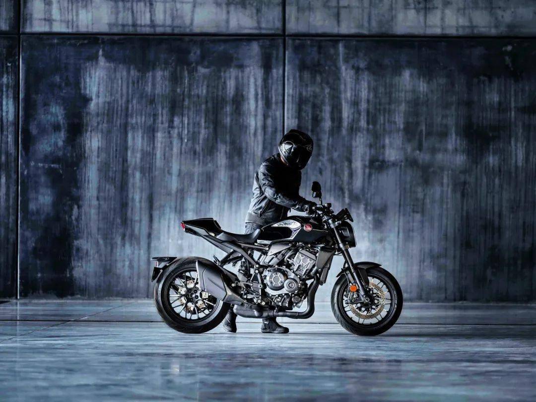 點(diǎn)擊進(jìn)入看圖評論