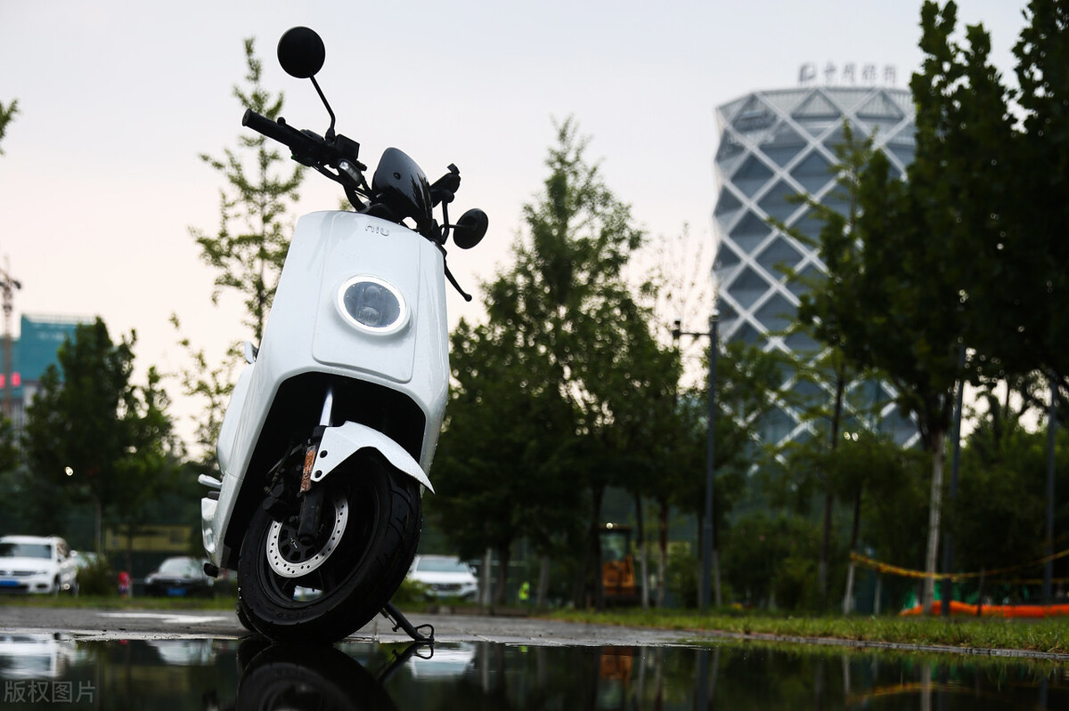 點(diǎn)擊進(jìn)入看圖評(píng)論