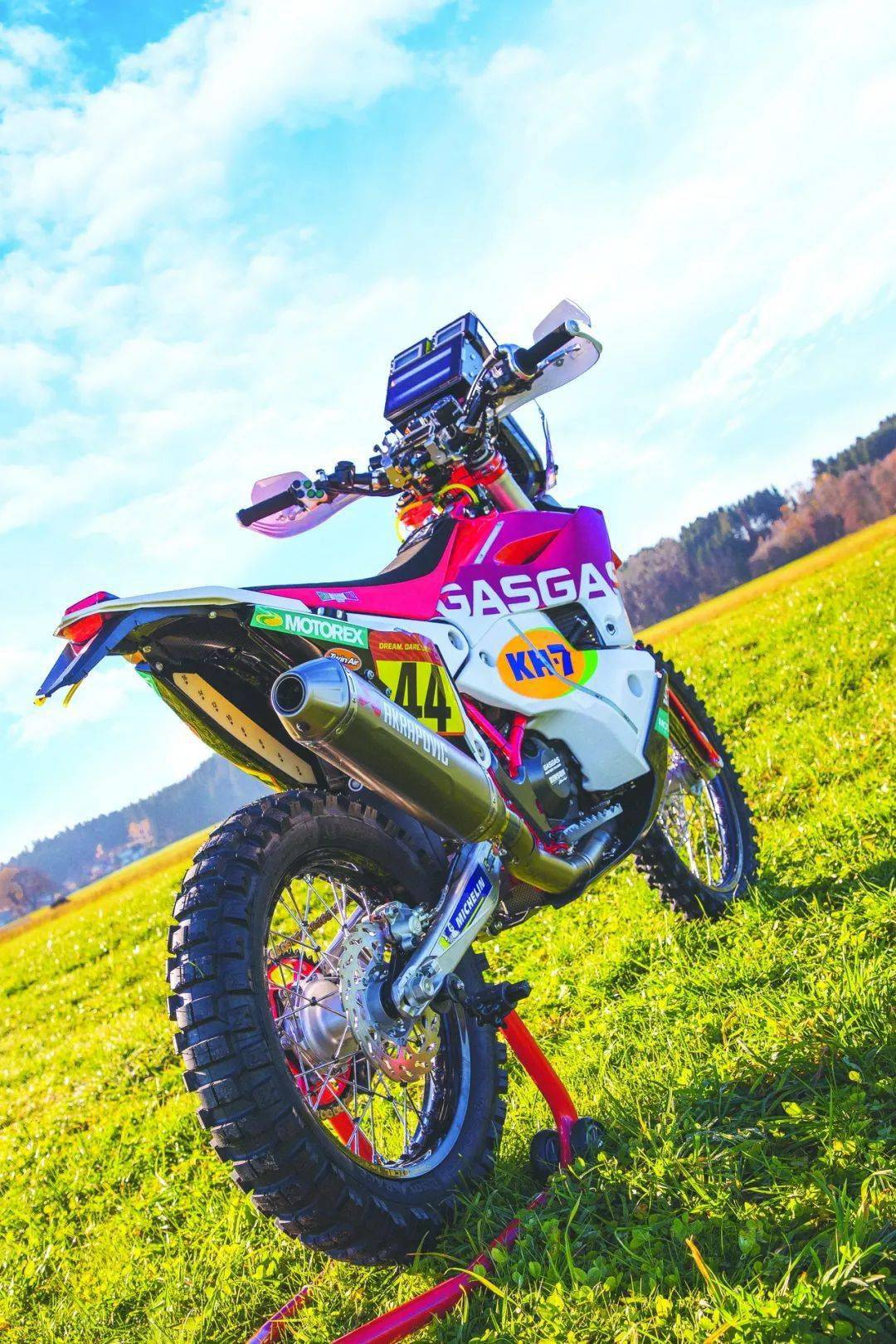 點擊進入看圖評論