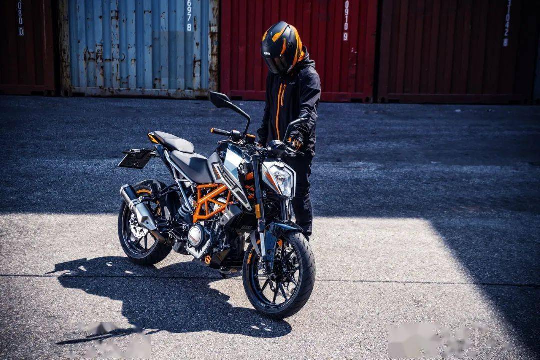 點擊進入看圖評論