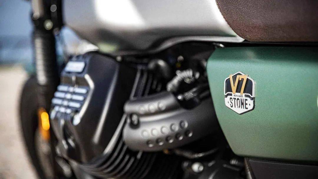 點(diǎn)擊進(jìn)入看圖評(píng)論