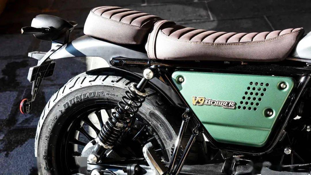 點(diǎn)擊進(jìn)入看圖評(píng)論