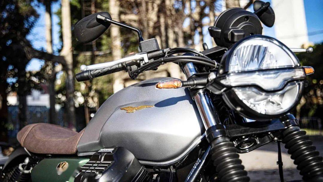 點(diǎn)擊進(jìn)入看圖評(píng)論