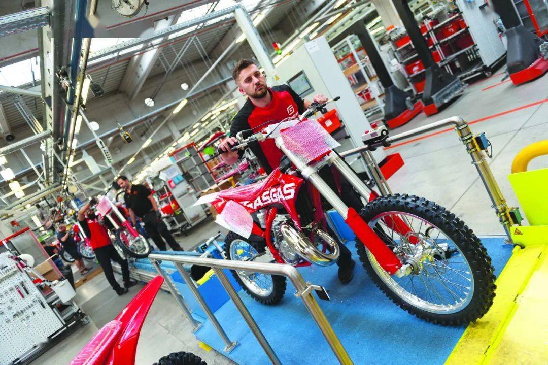 點擊進(jìn)入看圖評論