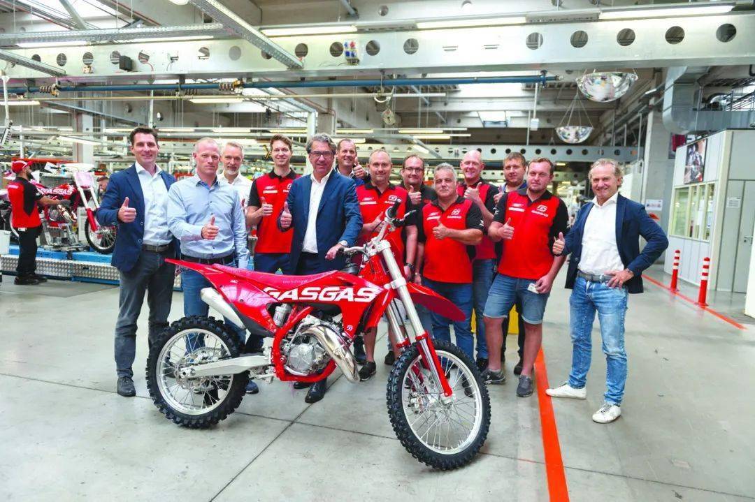 點擊進(jìn)入看圖評論