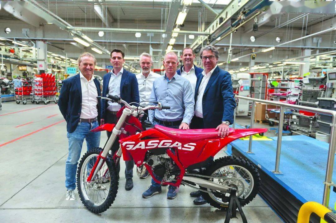 點擊進(jìn)入看圖評論