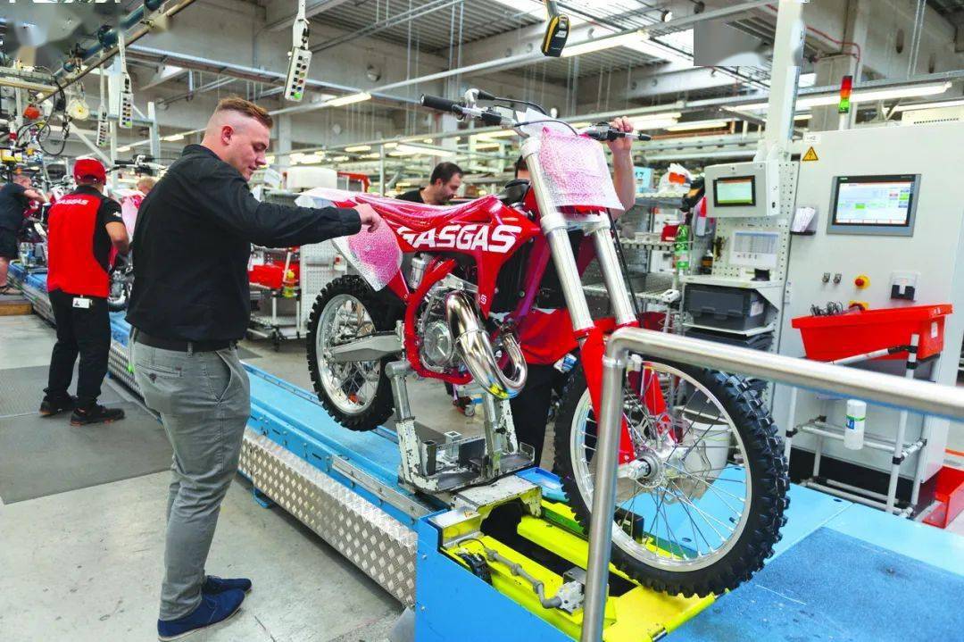 點擊進(jìn)入看圖評論