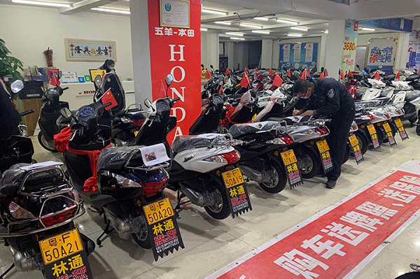 點擊進入看圖評論