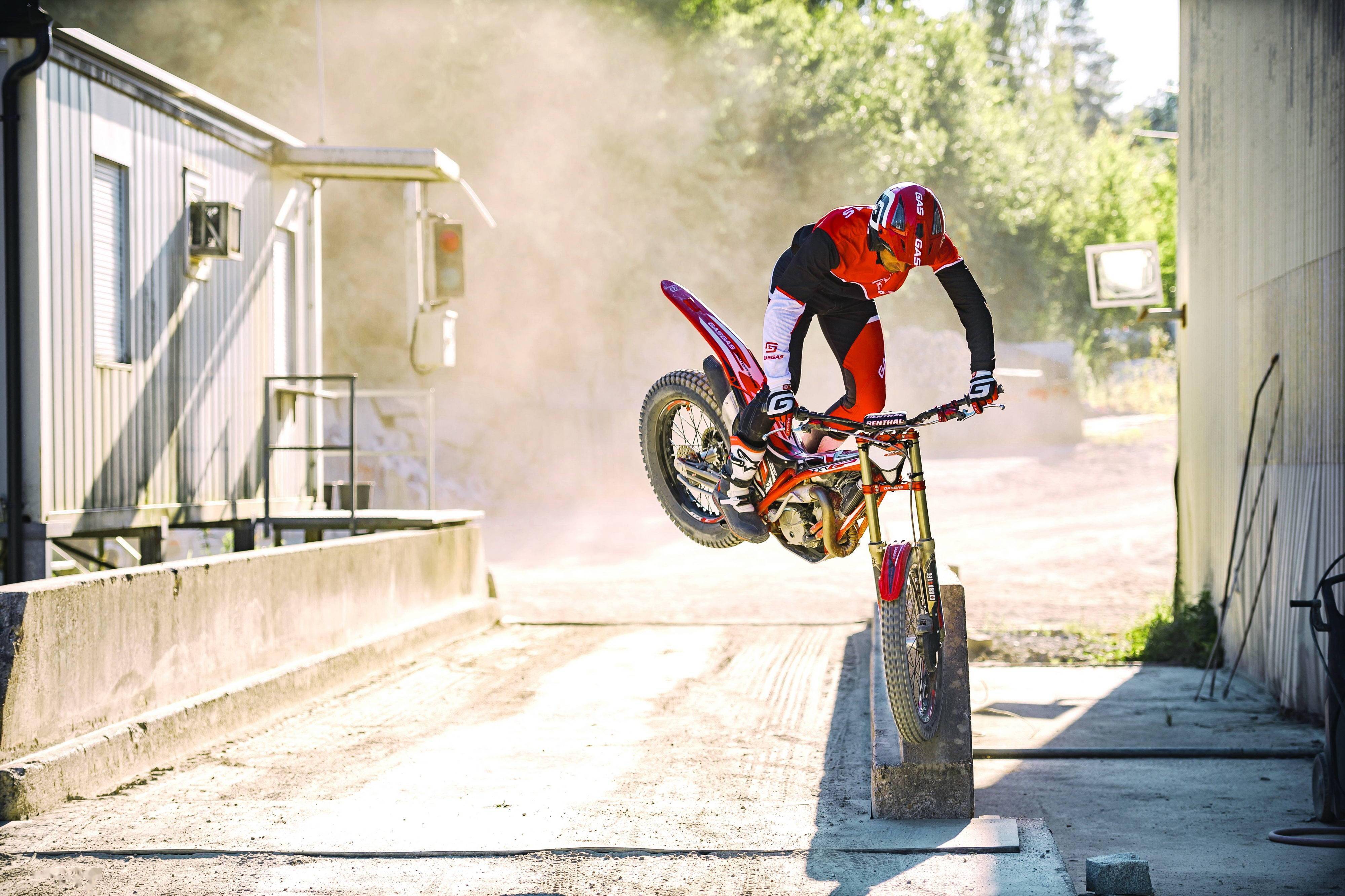 點擊進入看圖評論