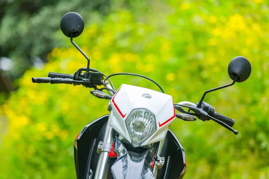 點(diǎn)擊進(jìn)入看圖評(píng)論