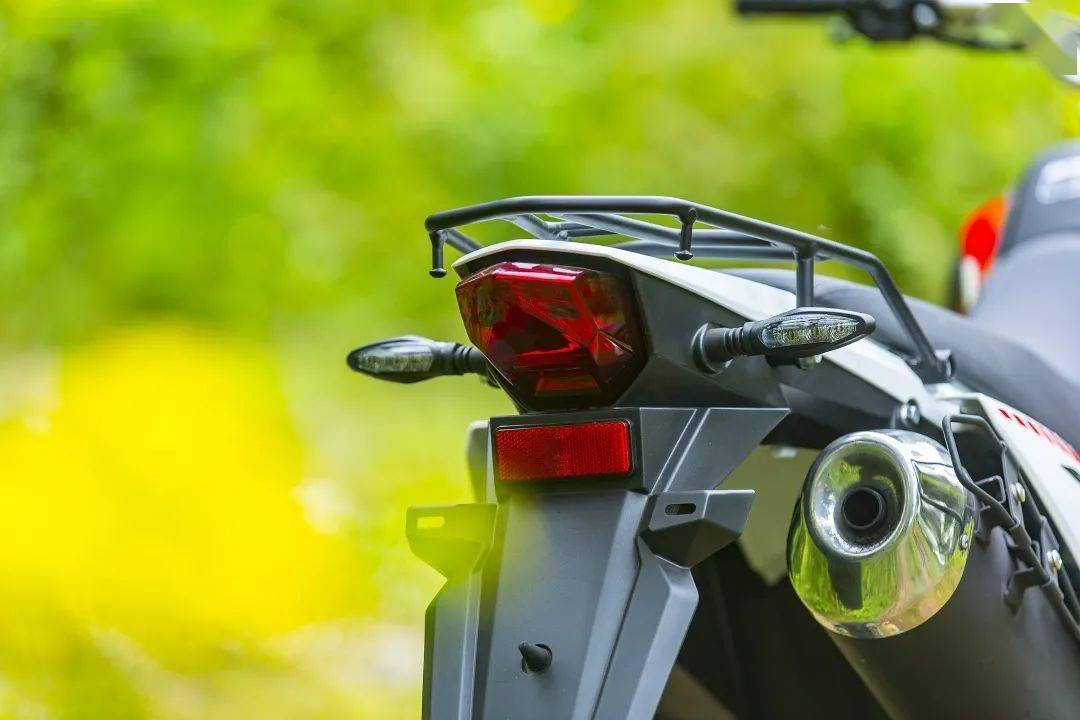 點(diǎn)擊進(jìn)入看圖評(píng)論