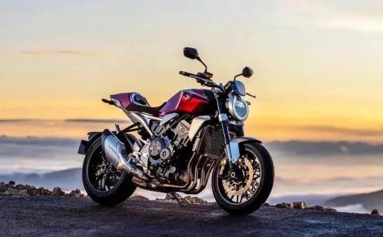 點擊進(jìn)入看圖評論