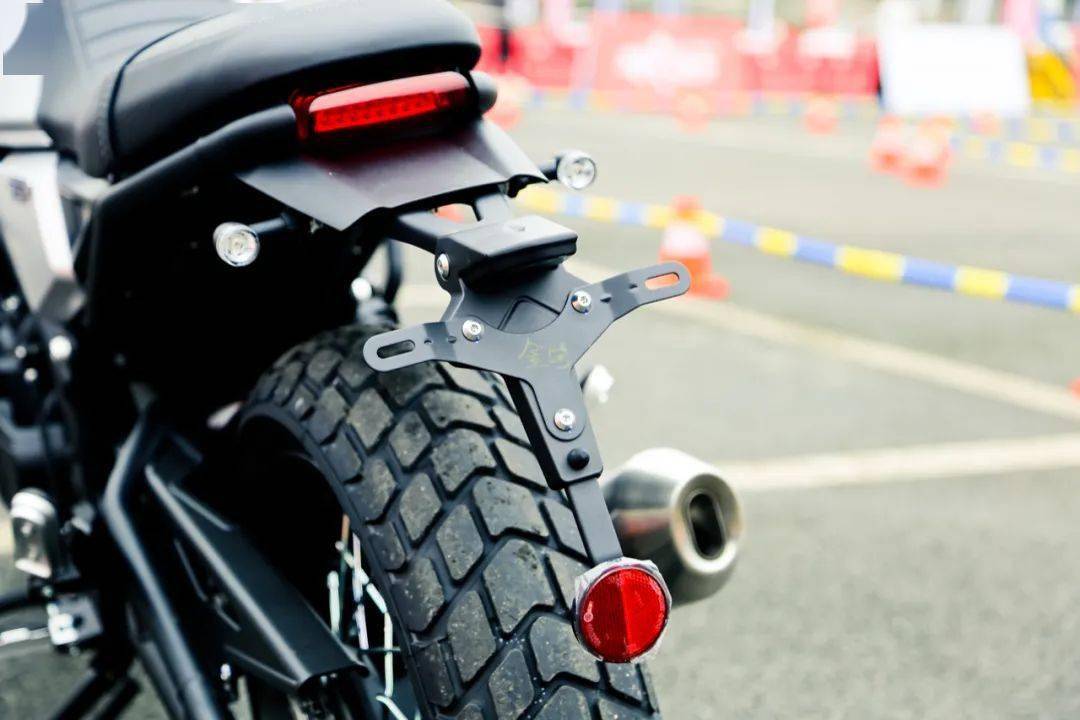 點(diǎn)擊進(jìn)入看圖評論