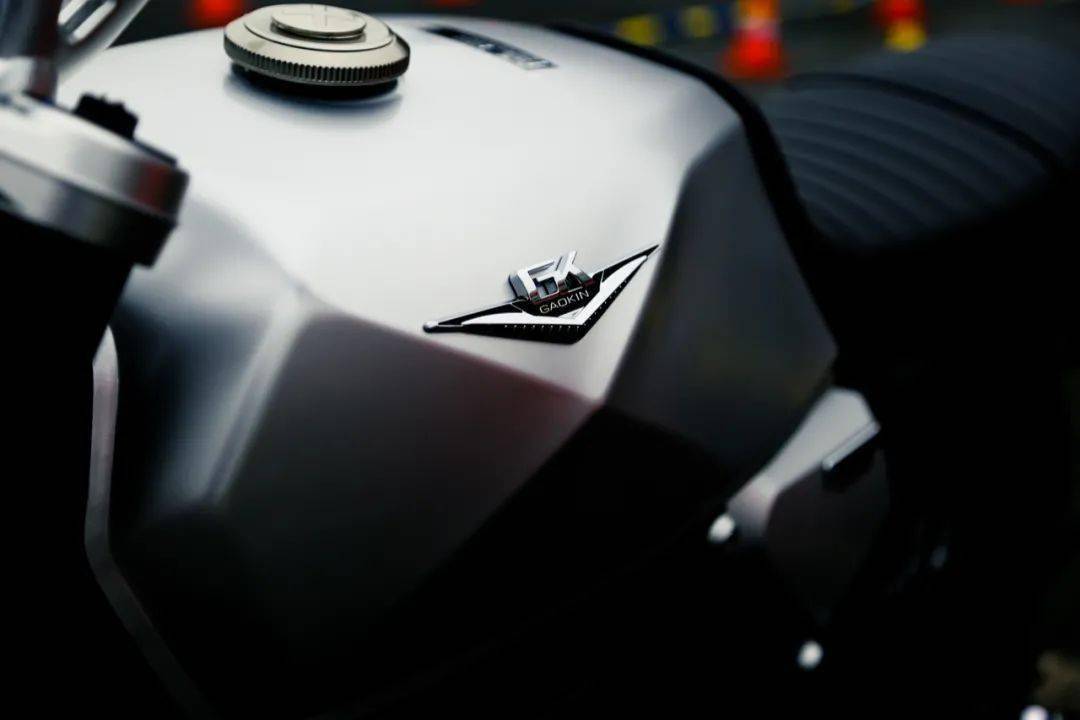 點(diǎn)擊進(jìn)入看圖評論