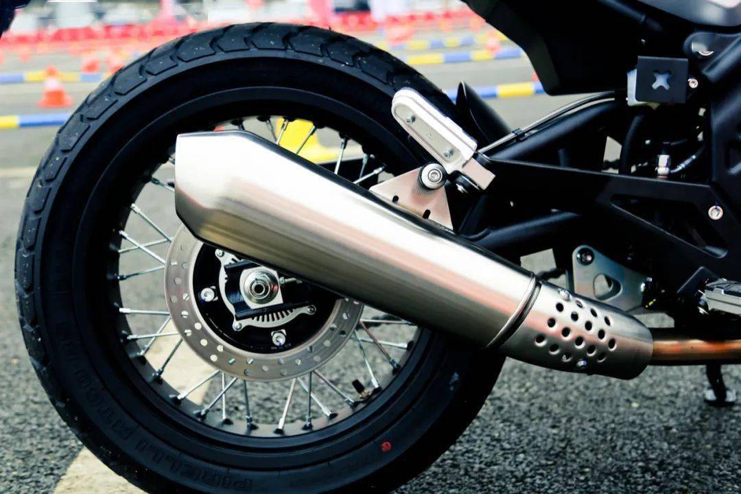 點(diǎn)擊進(jìn)入看圖評論