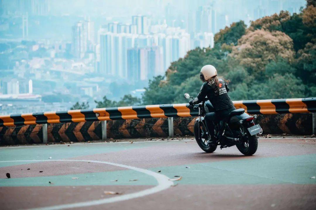 點擊進入看圖評論