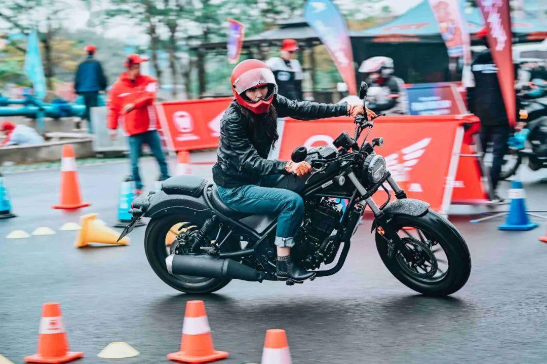 點擊進入看圖評論