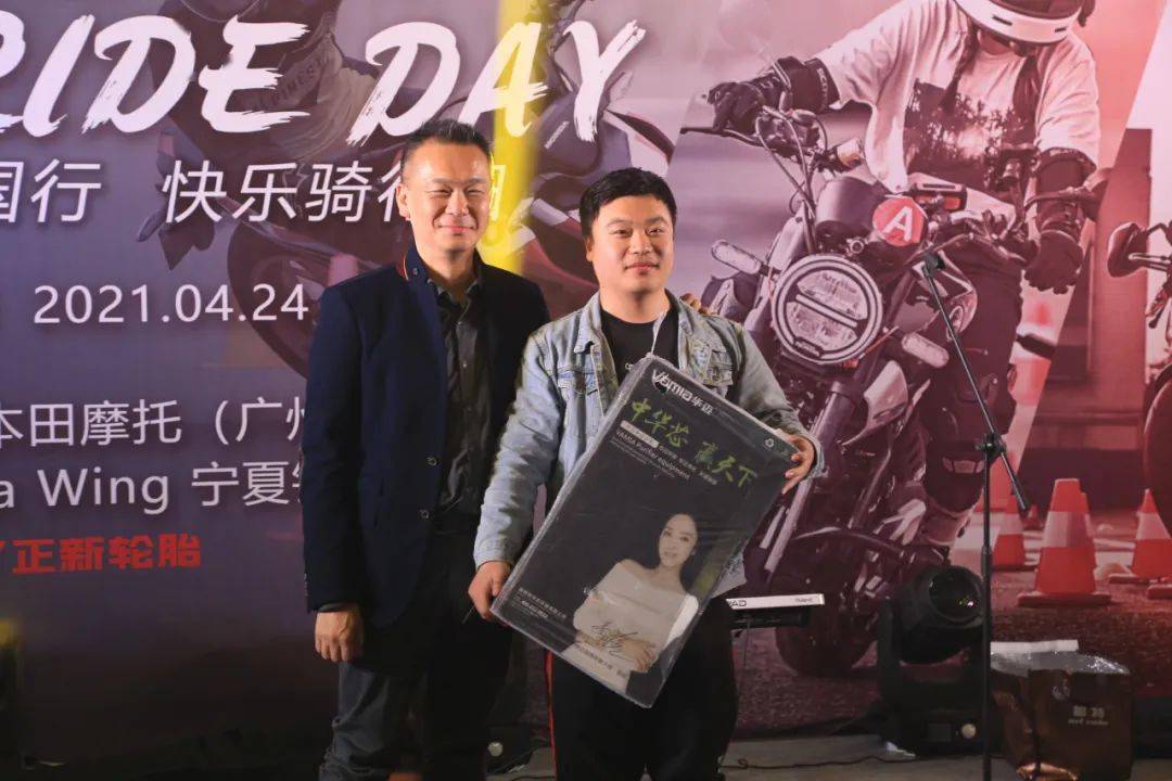 點擊進入看圖評論