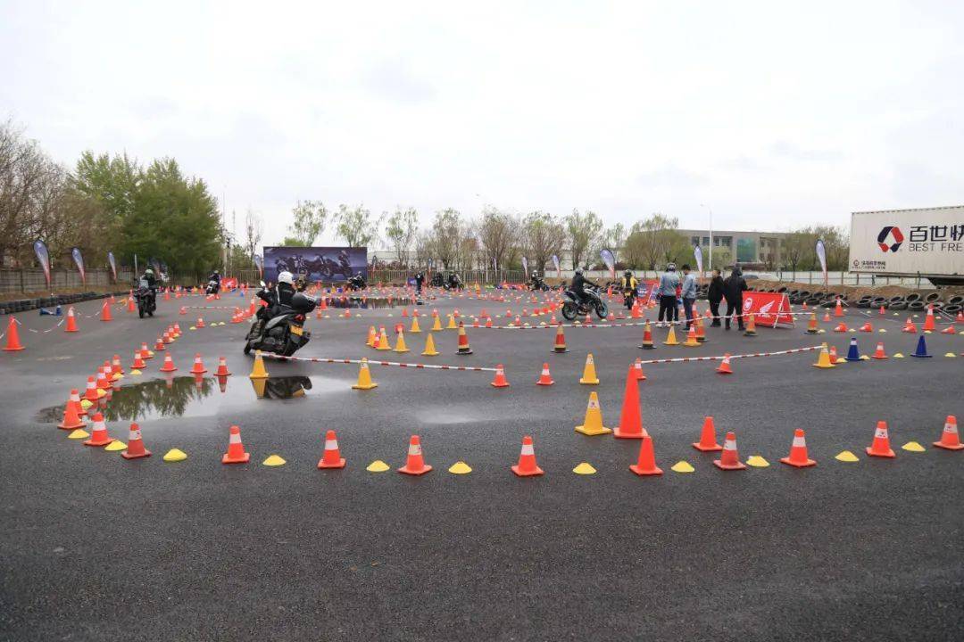 點擊進入看圖評論