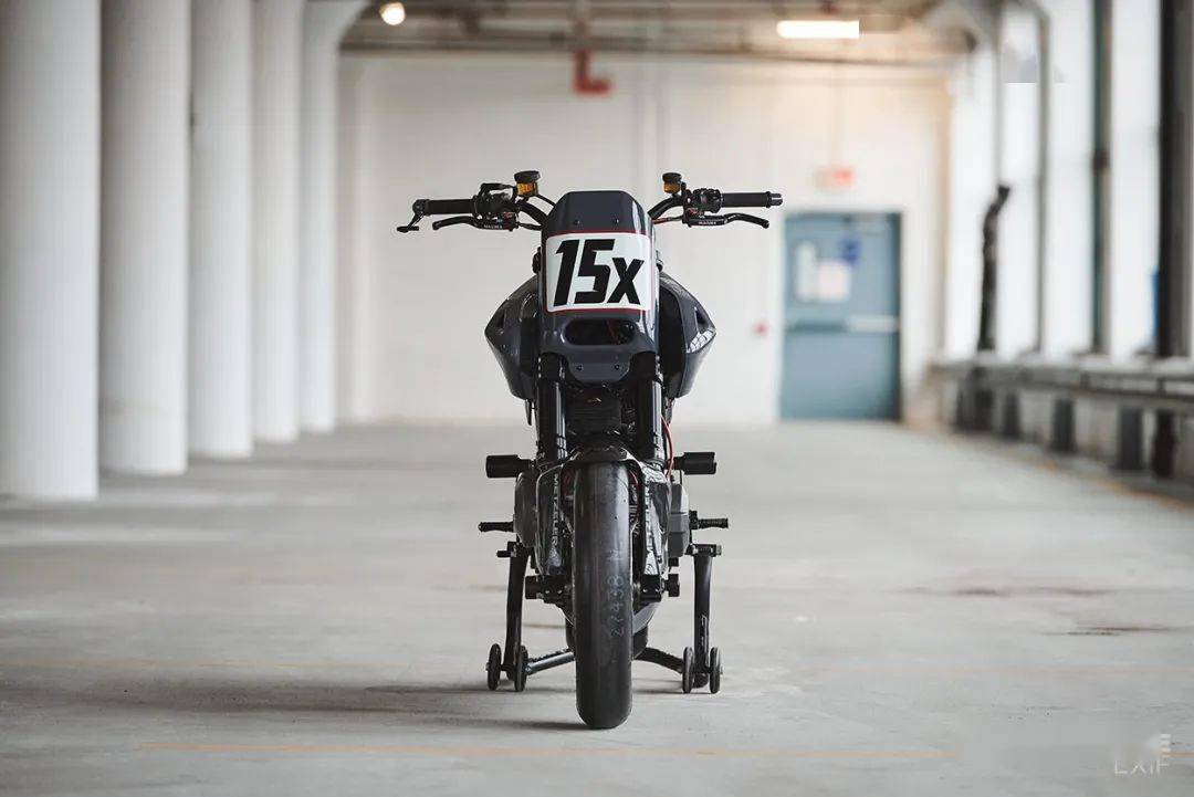 點(diǎn)擊進(jìn)入看圖評(píng)論